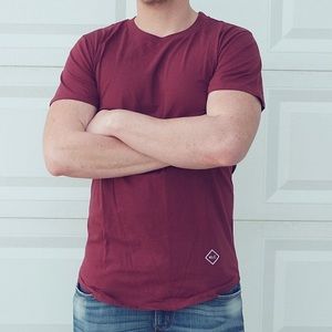 Men’s Maroon Tee